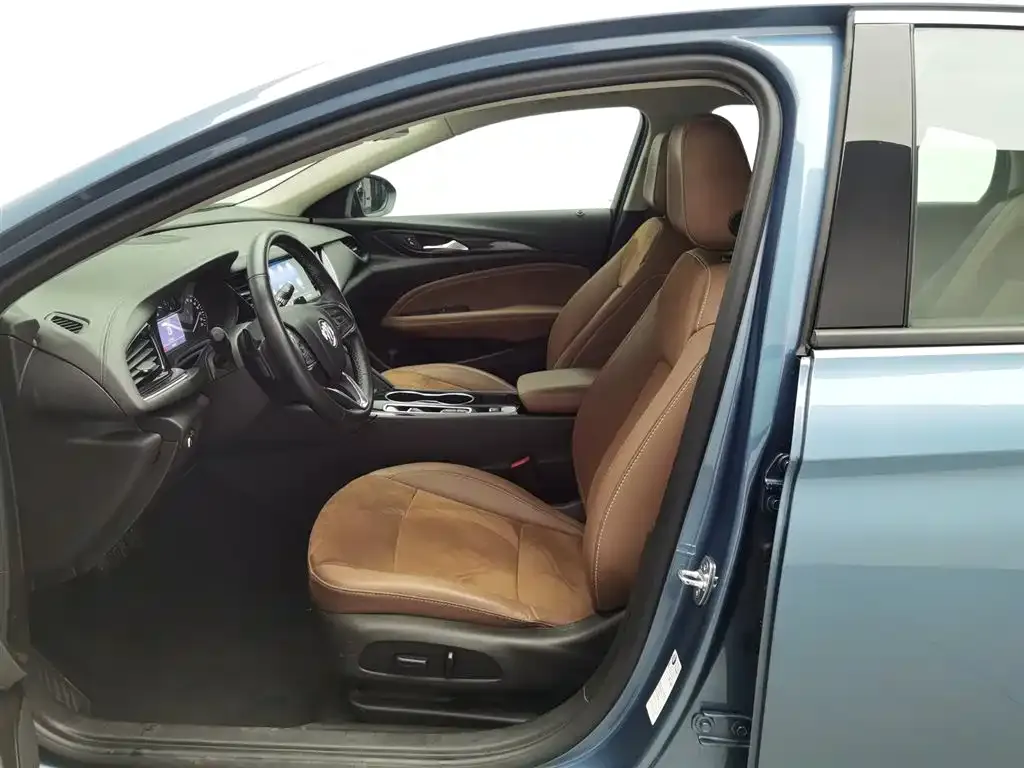 Buick Regal — фото 8