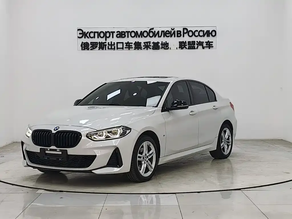 BMW 1 Series — фото 1