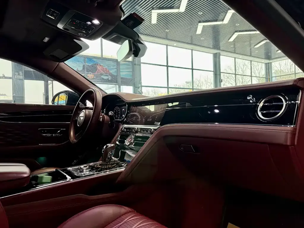 Bentley Flying Spur 2022 из CN, фото 2