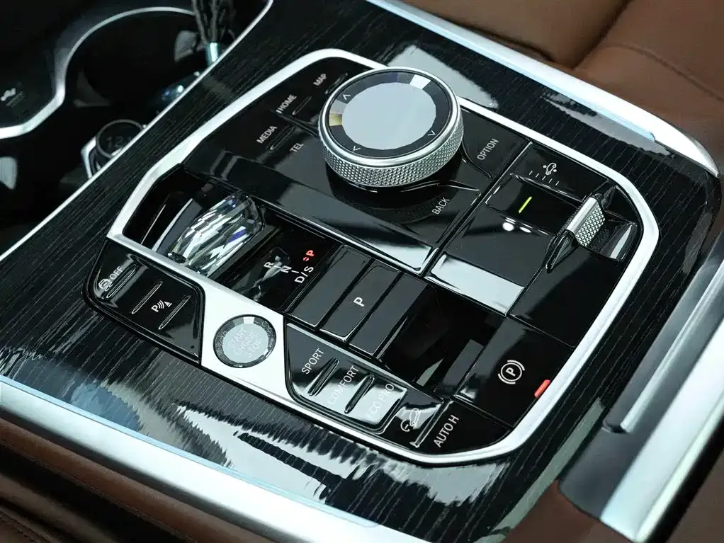 BMW X7 2024 из CN, фото 10