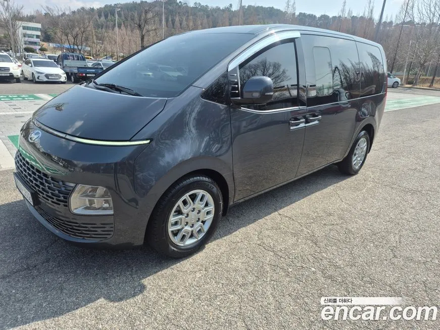 Hyundai Staria — фото 2
