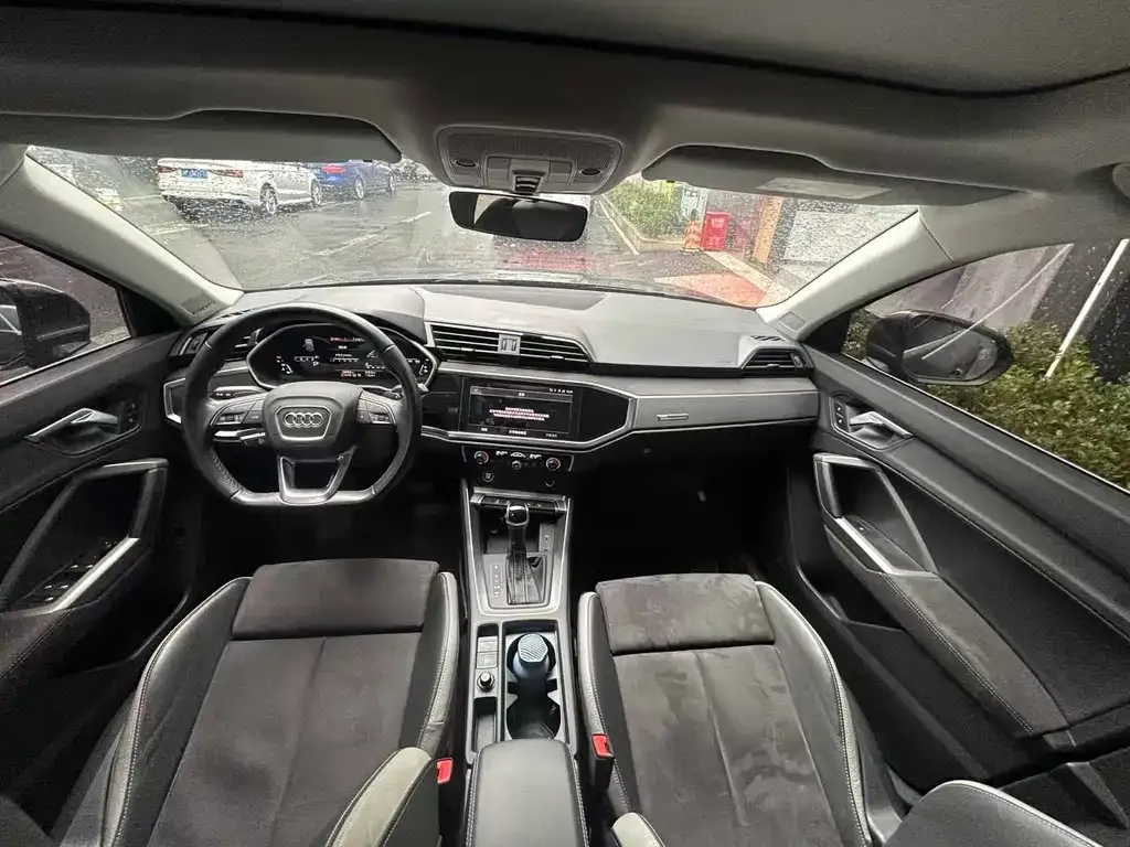 Audi Q3 2022 из CN, фото 6