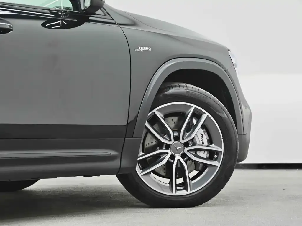 Mercedes-Benz GLB AMG 2023 из CN, фото 2