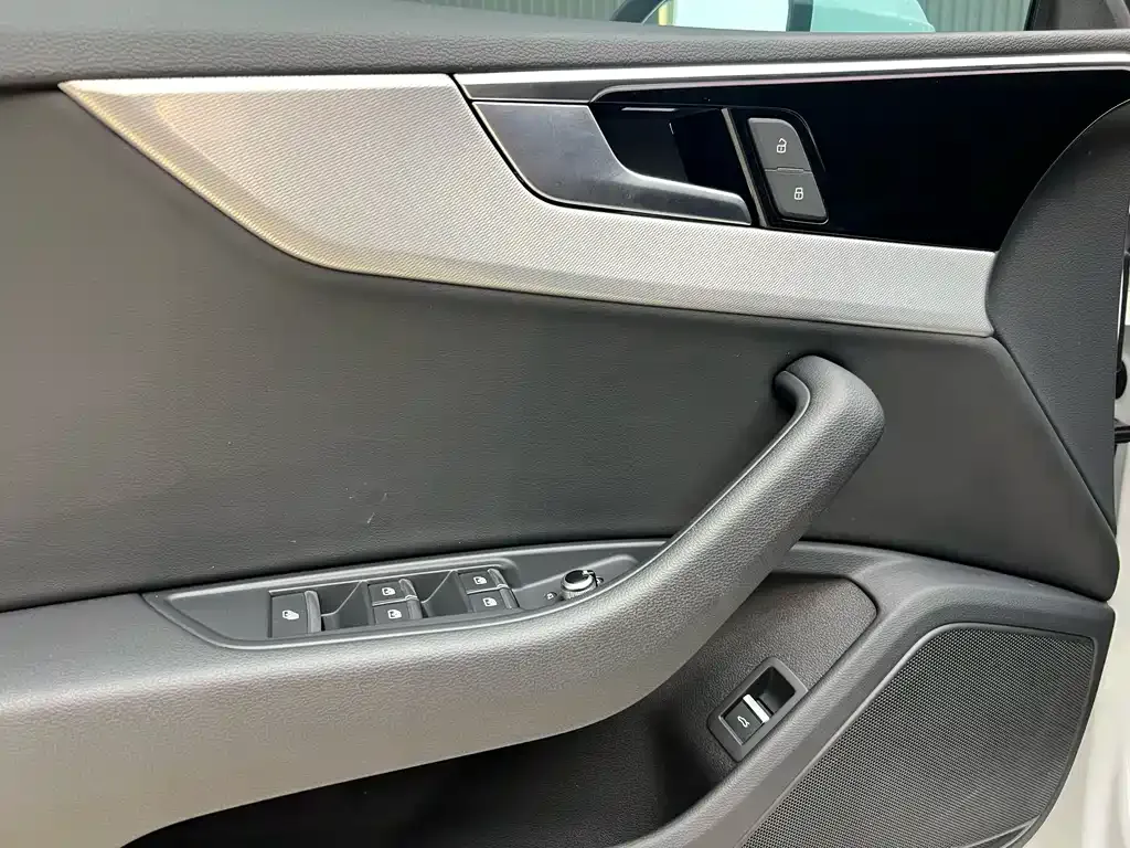 Audi A5 (Import) — фото 9