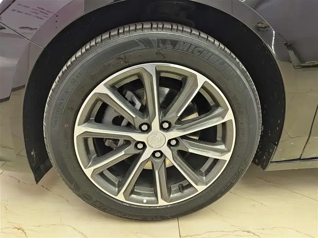 Buick LaCrosse 2023 из CN, фото 9