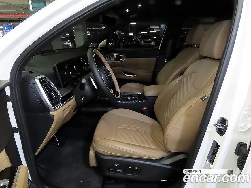 Kia Sorento — фото 8