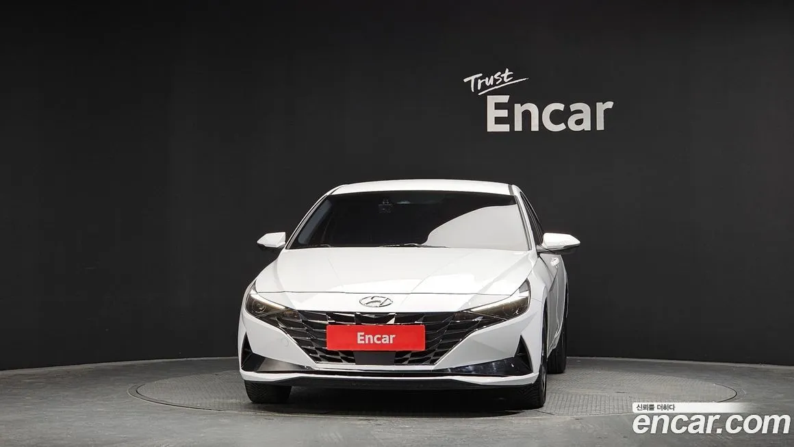 Hyundai AVANTE — фото 4