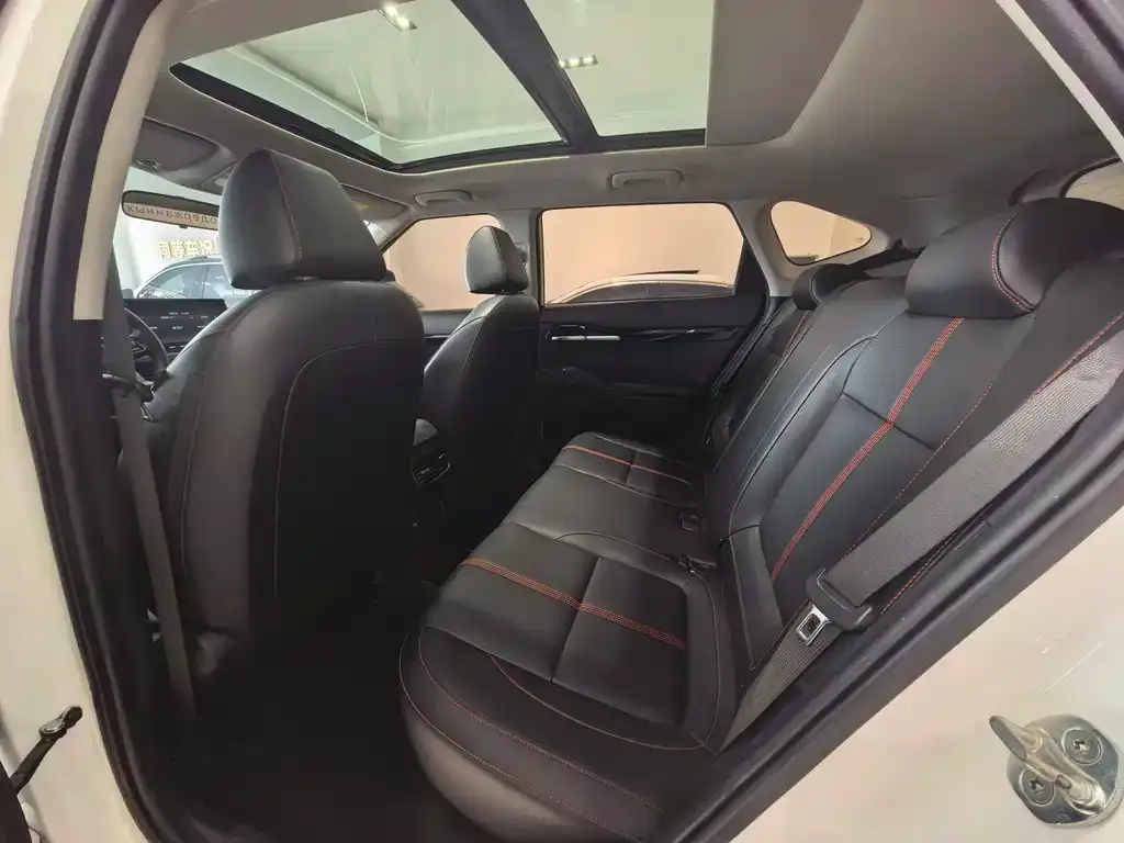 Kia KX3 — фото 10