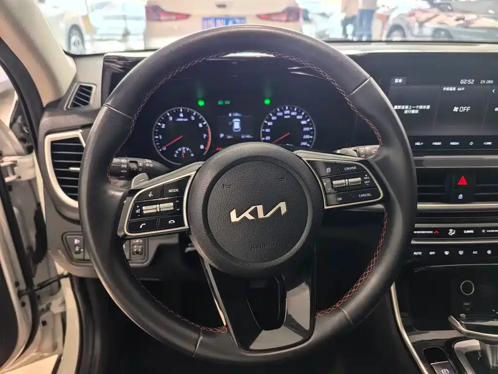 Kia KX3 — фото 3