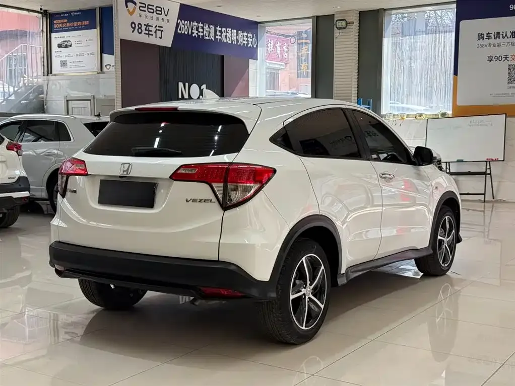 Honda Vezel — фото 4