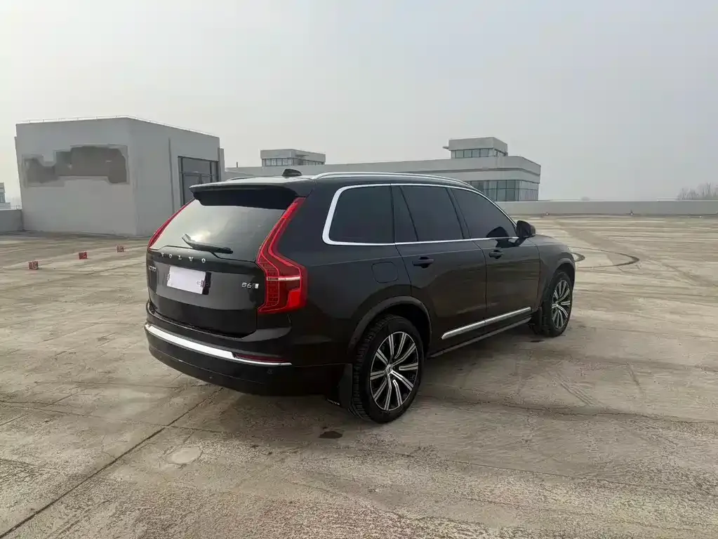 Volvo XC90 — фото 2