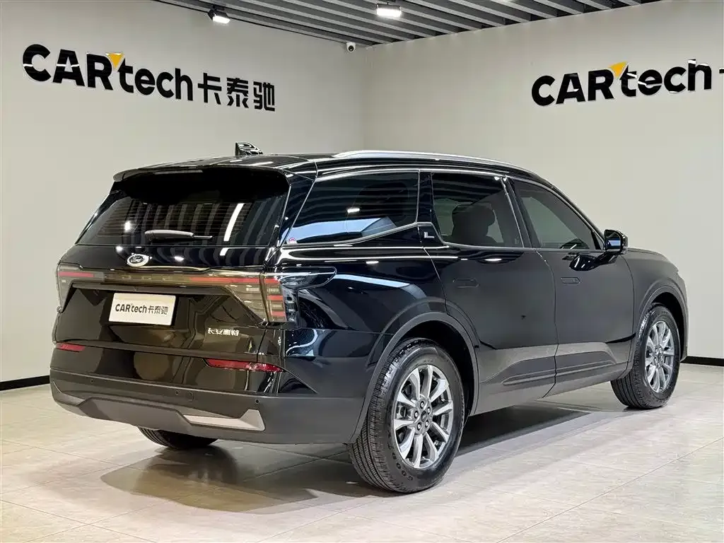Ford Edge 2025 из CN, фото 2