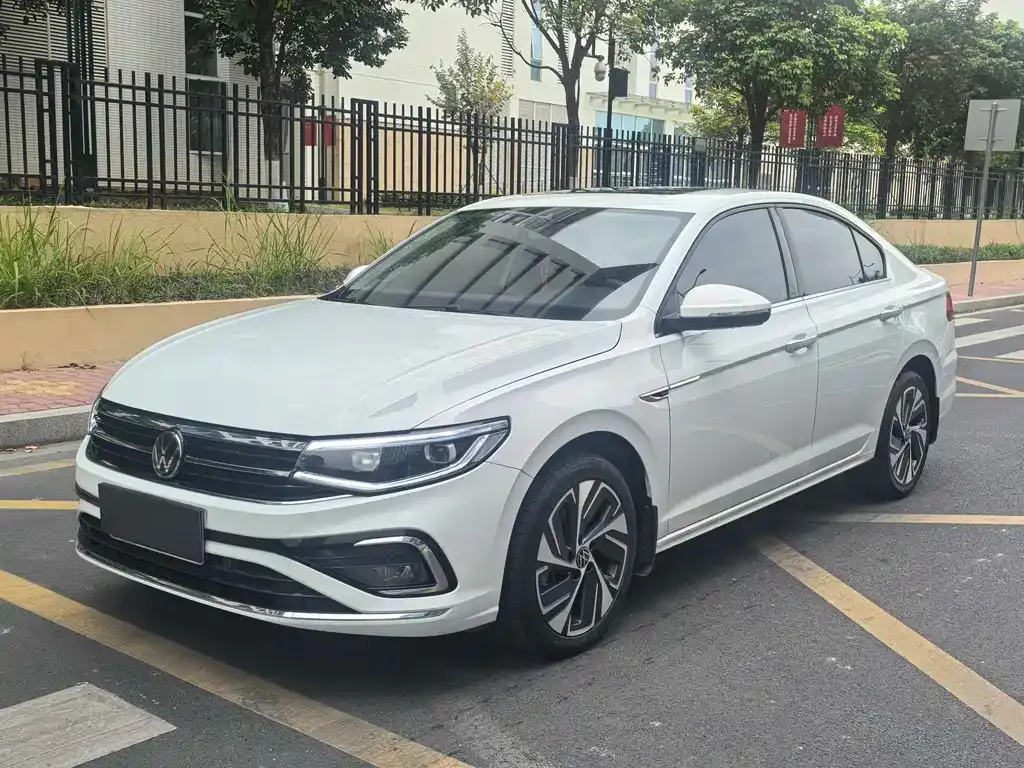 Volkswagen Bora 2023 из CN, фото 1