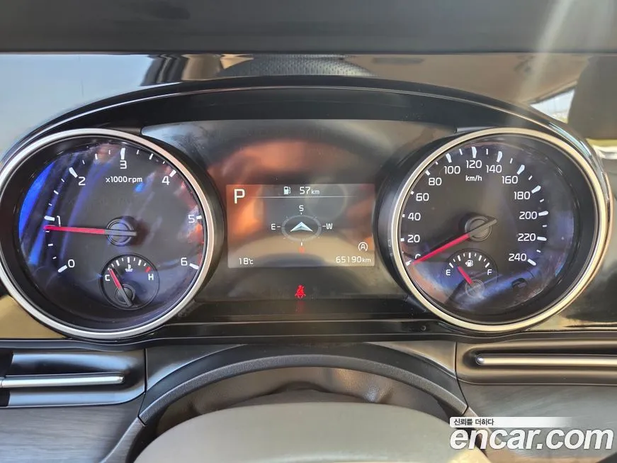 Kia Carnival 2021 из KR, фото 5