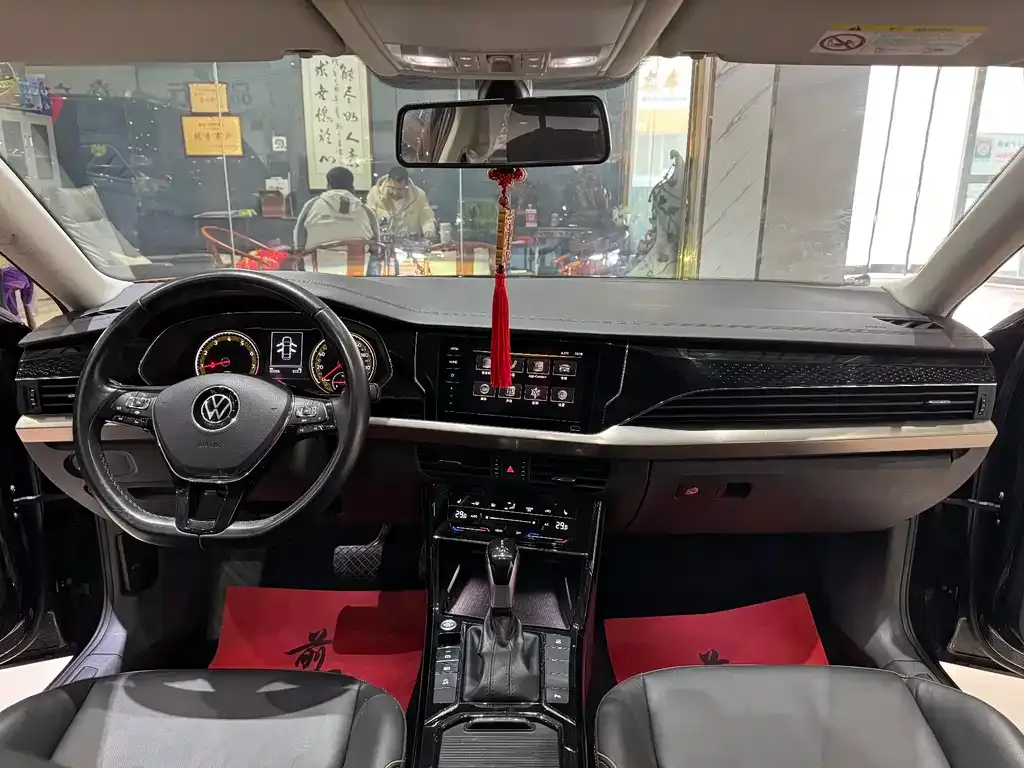 Volkswagen Passat 2021 из CN, фото 10