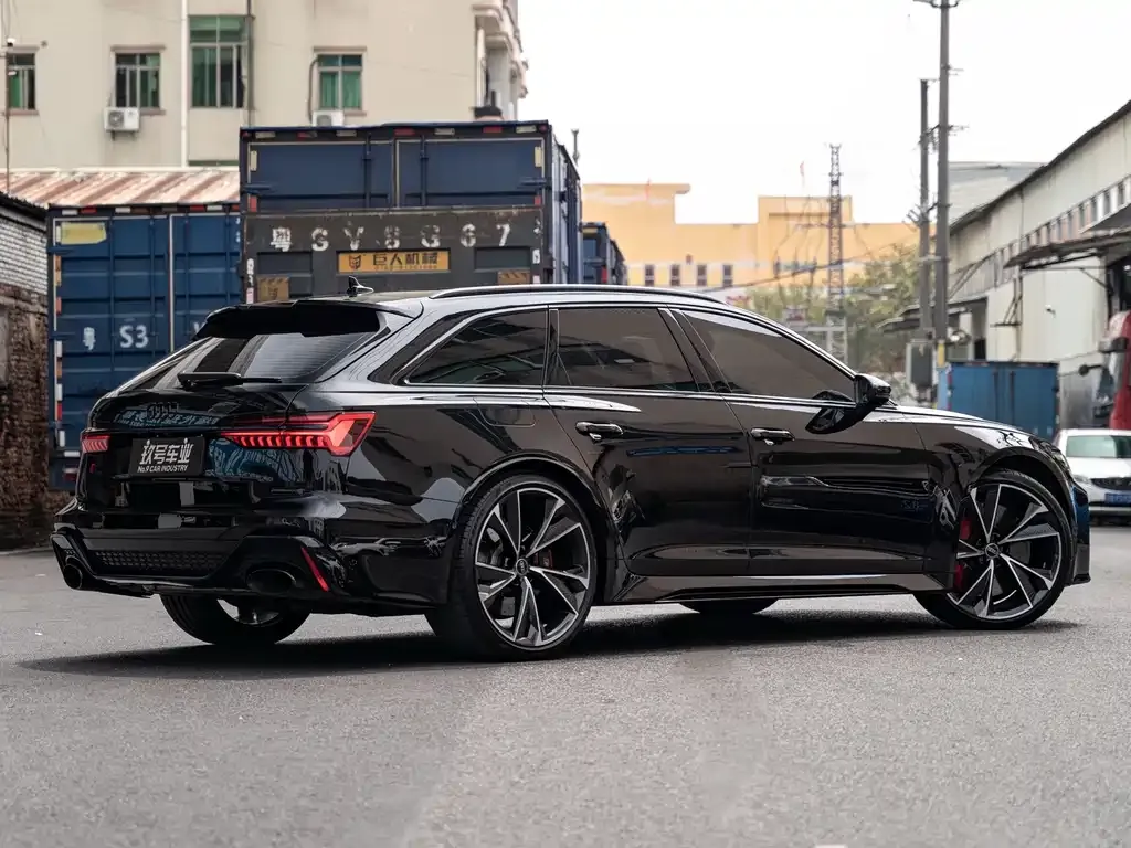 Audi RS 6 — фото 4