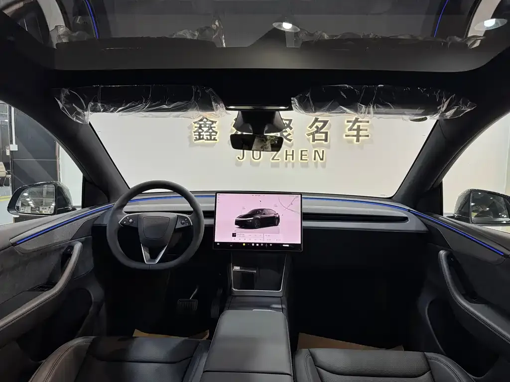Tesla Model Y — фото 7