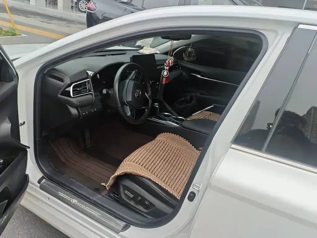 Toyota Camry 2022 из CN, фото 5