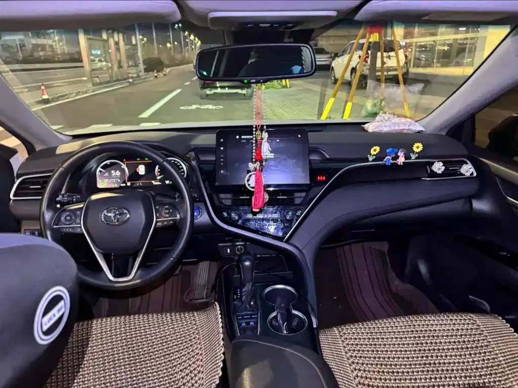 Toyota Camry 2022 из CN, фото 3