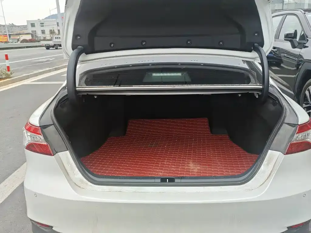 Toyota Camry 2022 из CN, фото 8