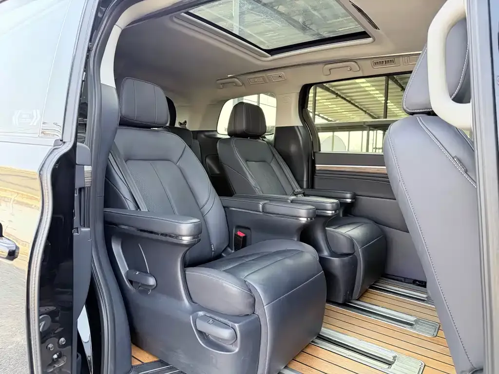 GAC Motor Trumpchi M8 2021 из CN, фото 8