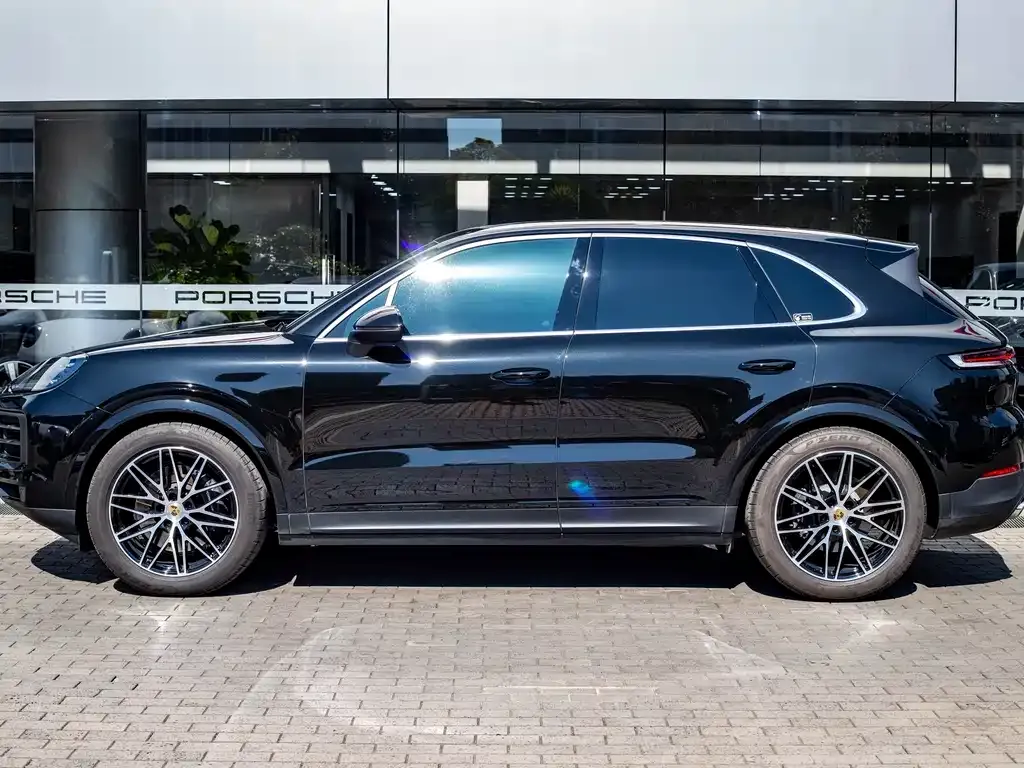 Porsche Cayenne 2025 из CN, фото 3