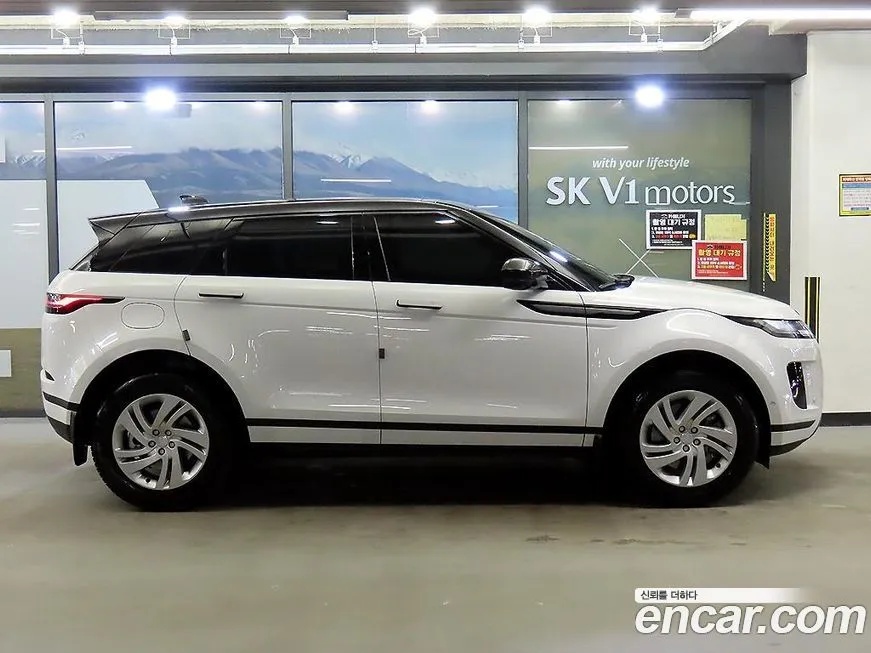 Land Rover Range Rover Evoque — фото 9