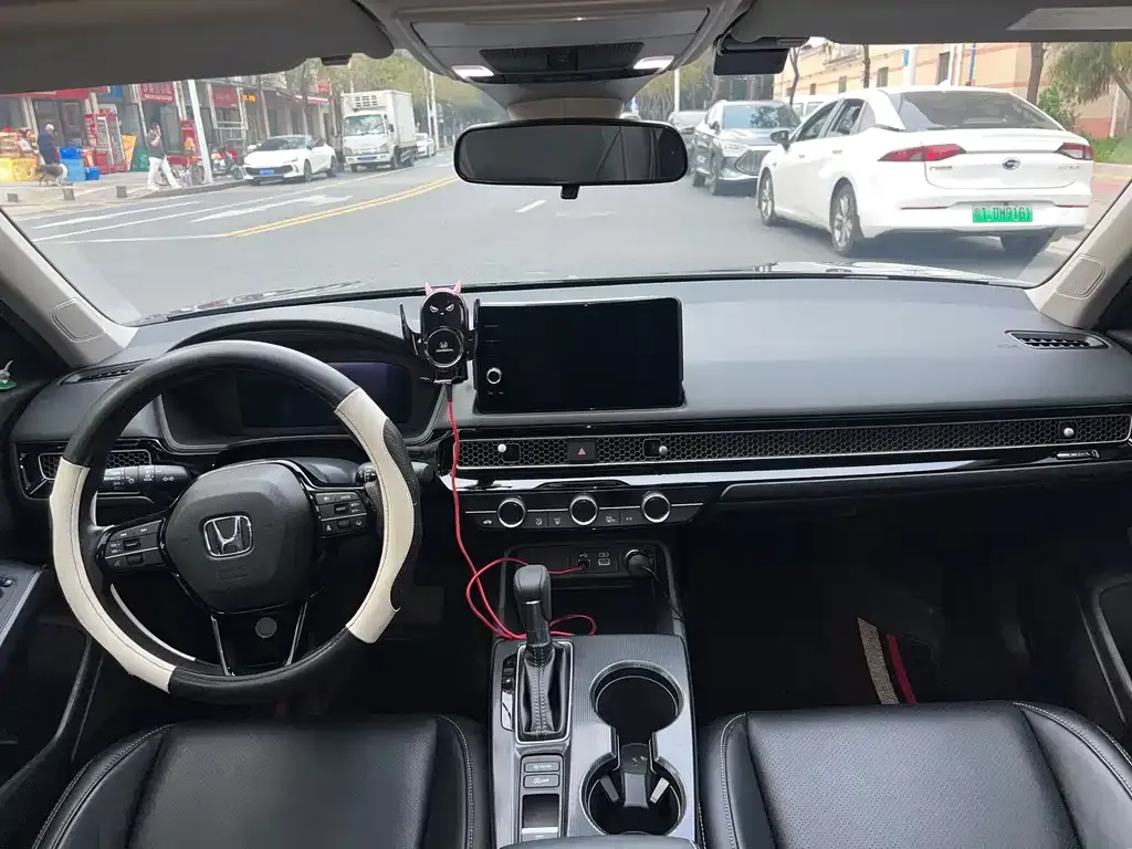Honda Civic 2023 из CN, фото 2