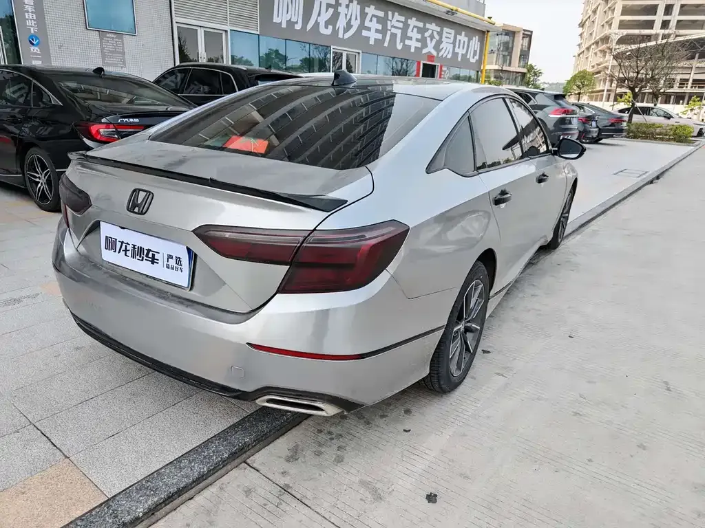 Honda Inspire 2022 из CN, фото 2
