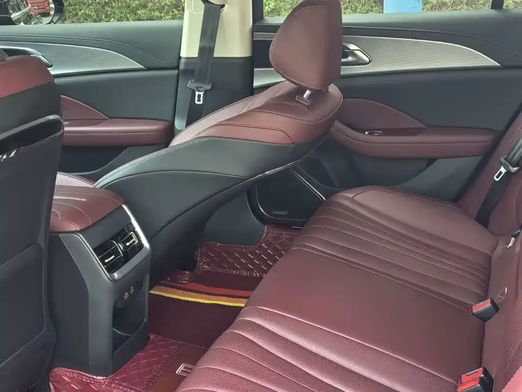Hongqi H5 2023 из CN, фото 3