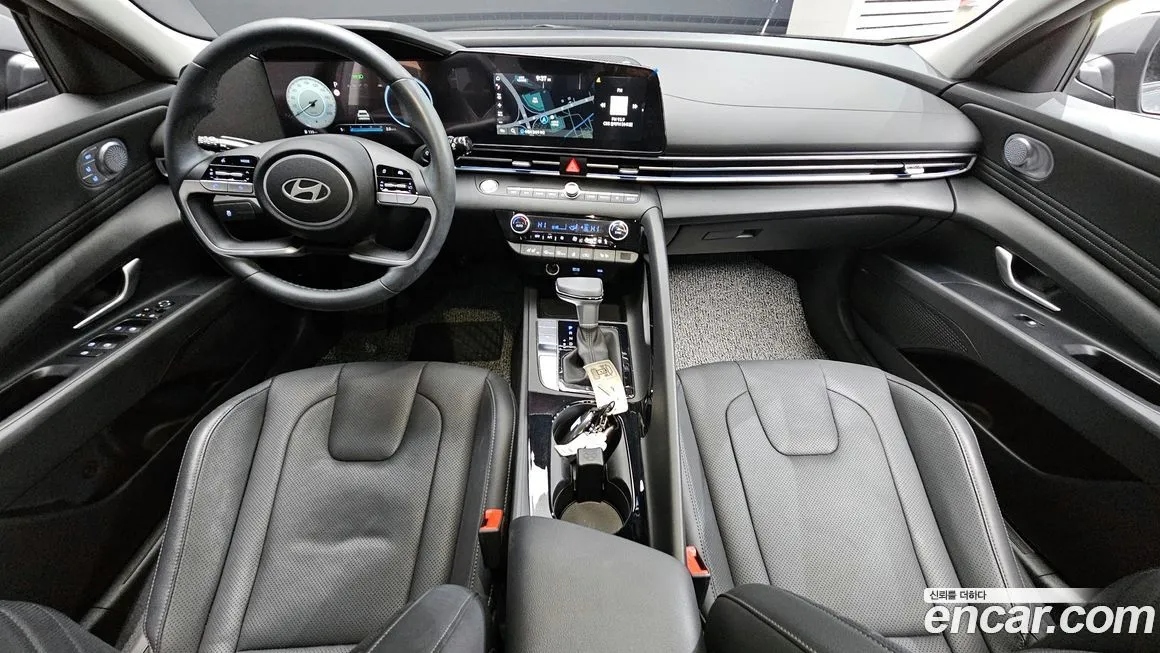 Hyundai AVANTE — фото 5