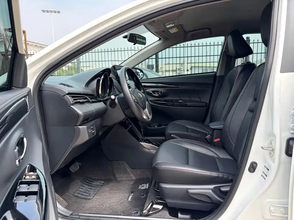 Toyota Yaris L 2022 из CN, фото 2