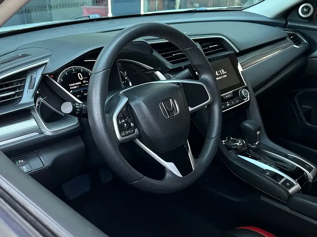 Honda Civic — фото 6