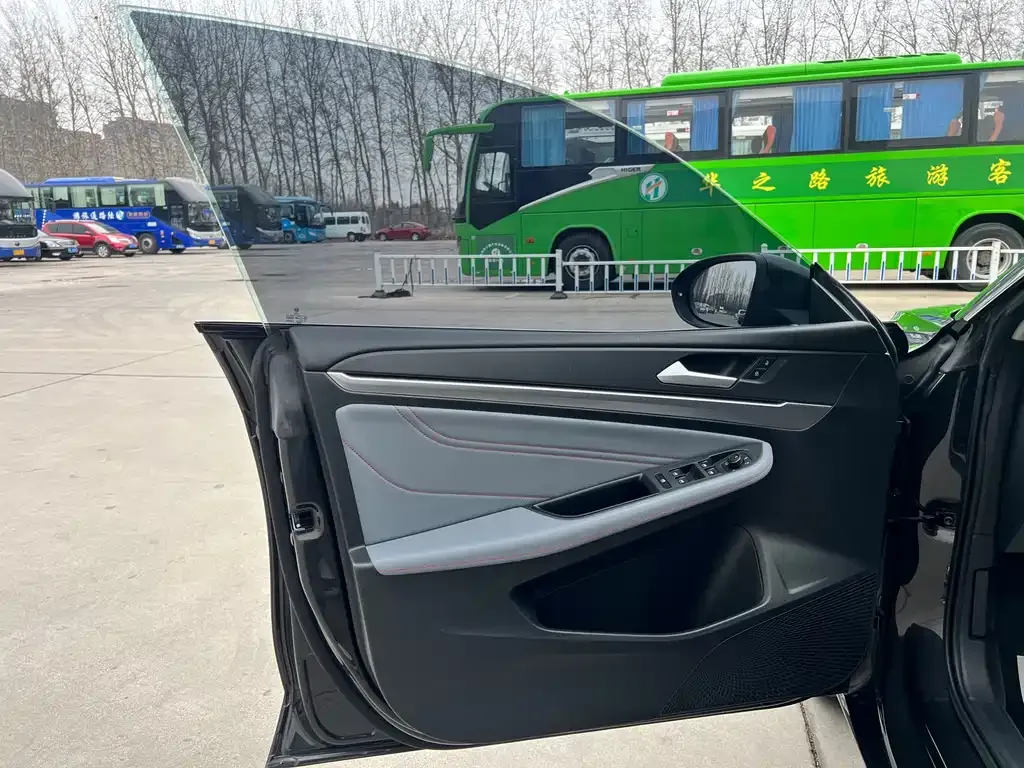 Volkswagen Lamando 2022 из CN, фото 3