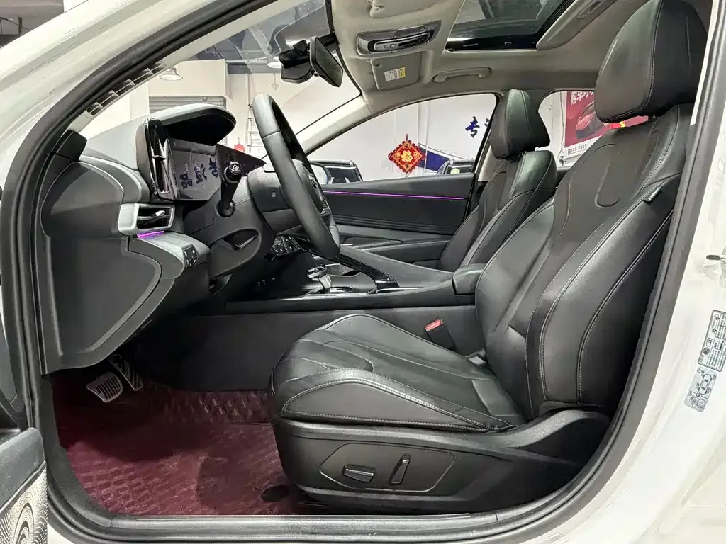 Hyundai Elantra 2024 из CN, фото 6