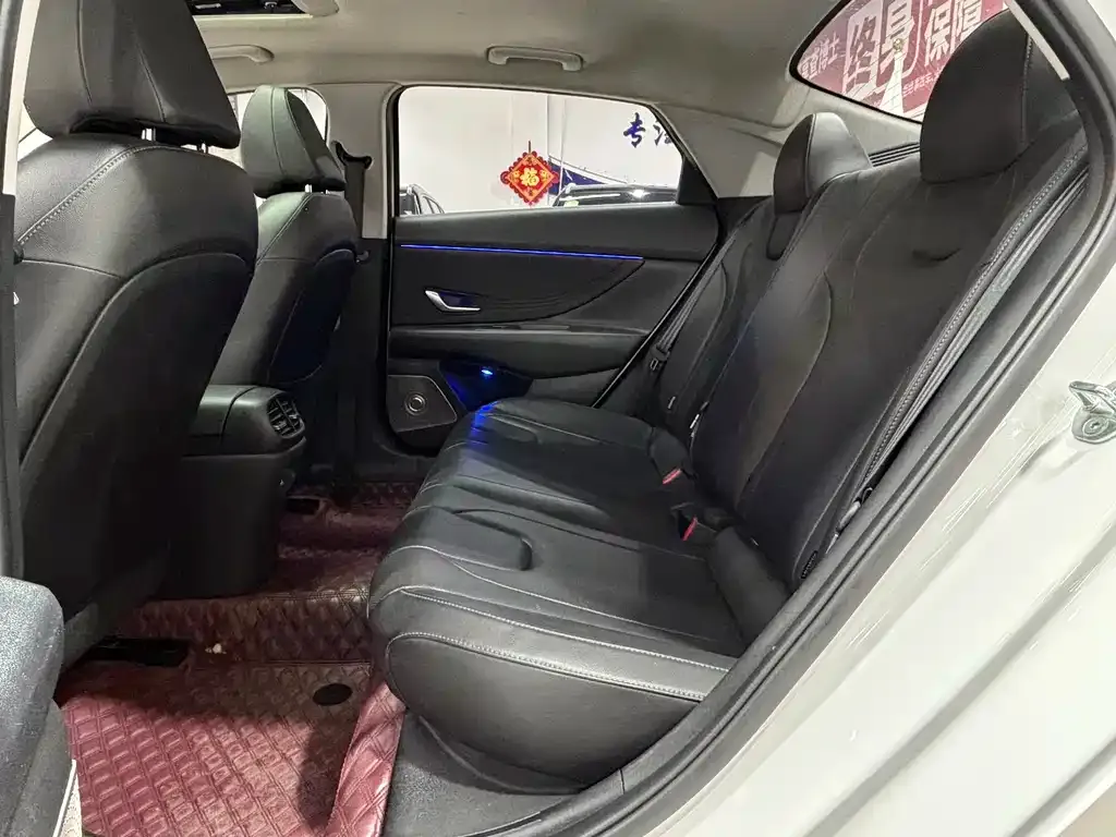 Hyundai Elantra 2024 из CN, фото 9