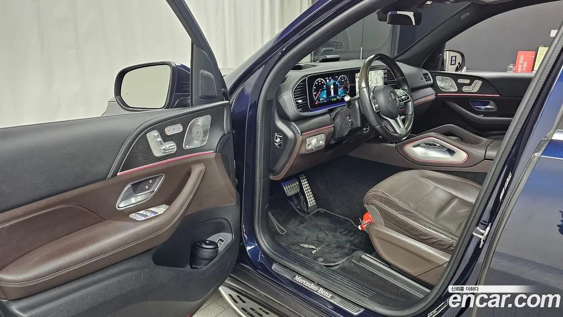Mercedes-Benz GLS-Class — фото 6