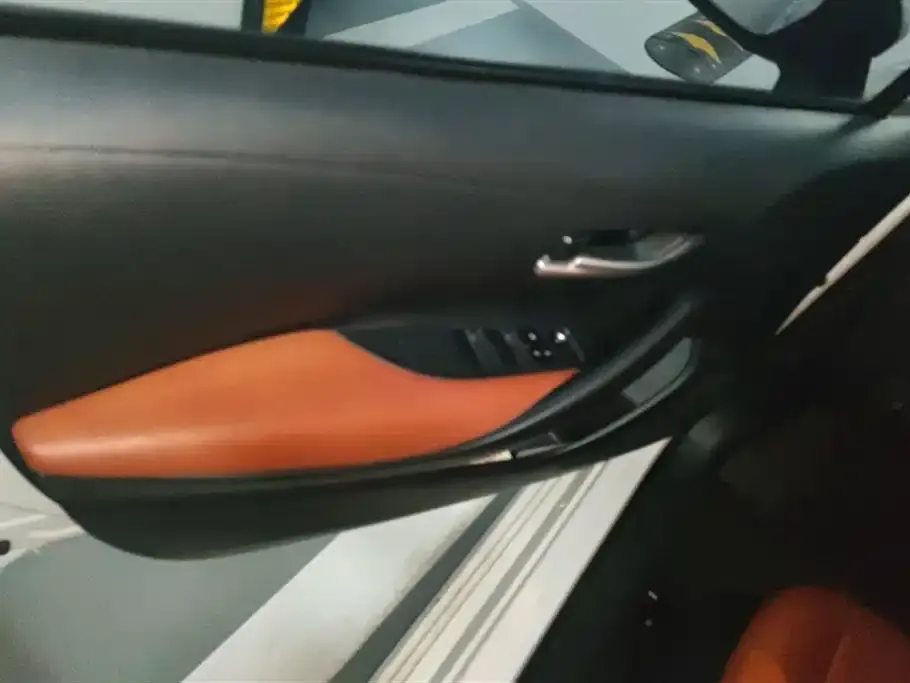 Toyota Corolla 2021 из CN, фото 9