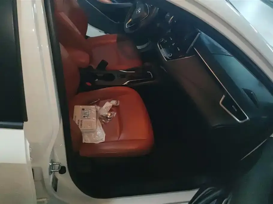 Toyota Corolla 2021 из CN, фото 6