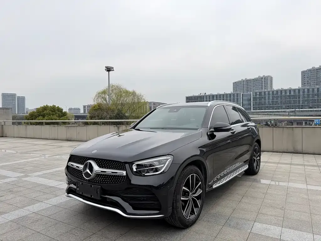 Mercedes-Benz GLC — фото 1