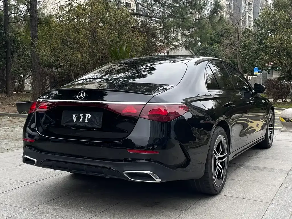 Mercedes-Benz E-Class (Import) — фото 6