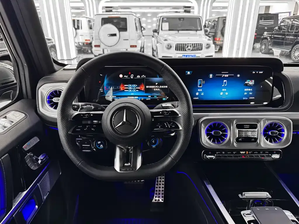 Mercedes-Benz G-Class AMG — фото 10