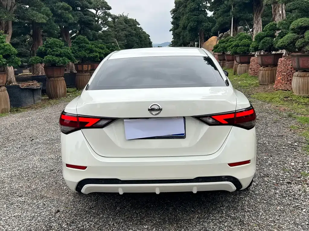 Nissan Sylphy — фото 10