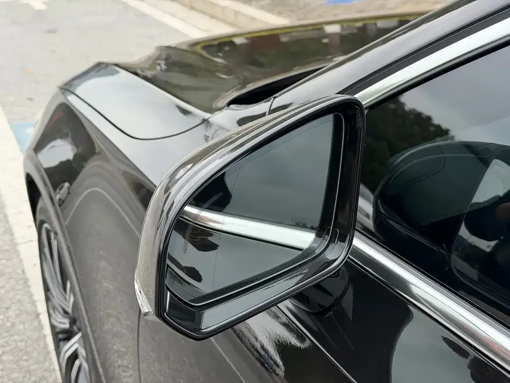 Volvo S90 — фото 9