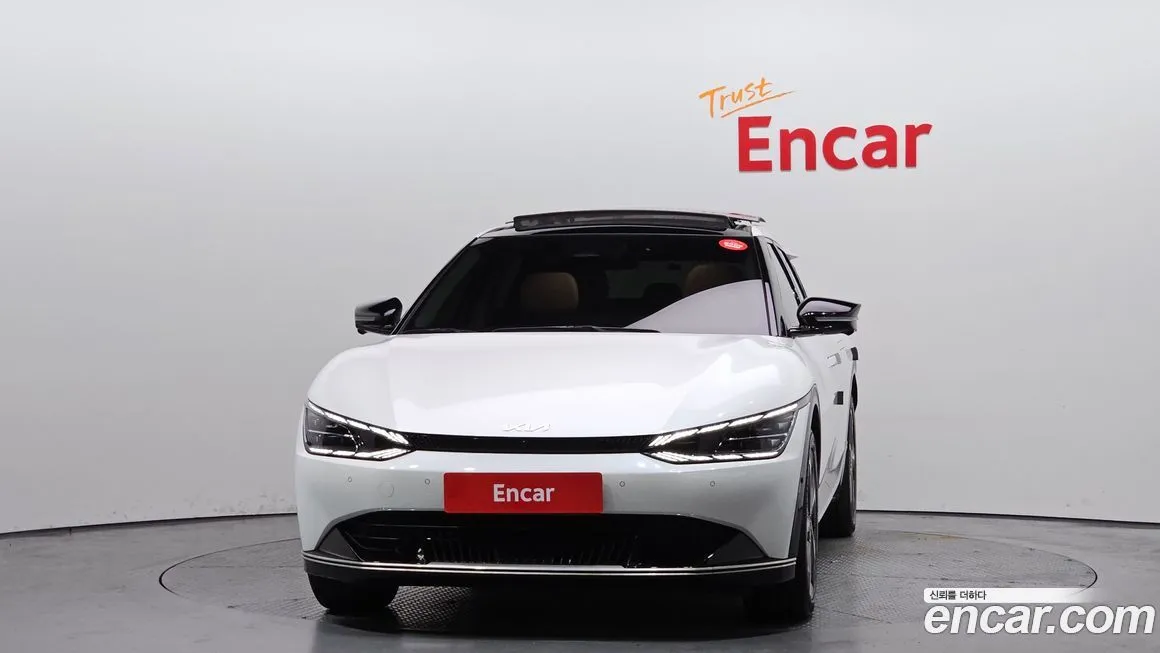 Kia EV6 2023 из KR, фото 5
