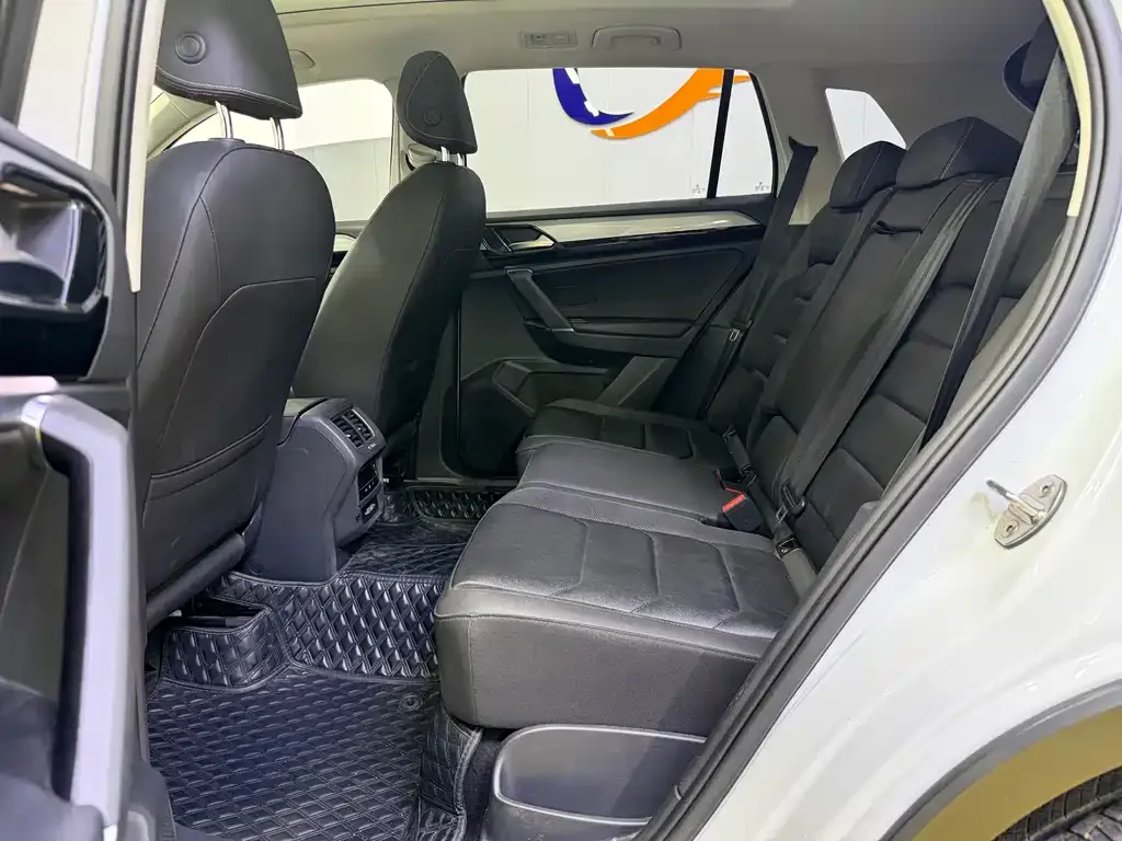 Volkswagen Tayron 2022 из CN, фото 4