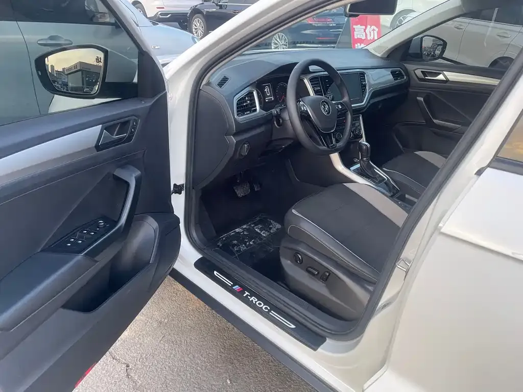 Volkswagen T-Roc 2022 из CN, фото 6