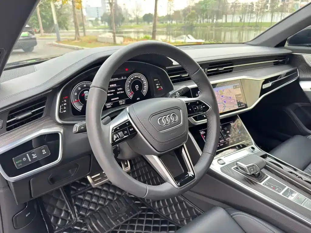 Audi A6L — фото 3