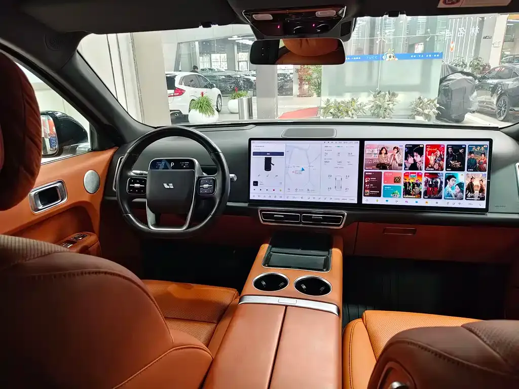 Li Auto L8 2023 из CN, фото 2