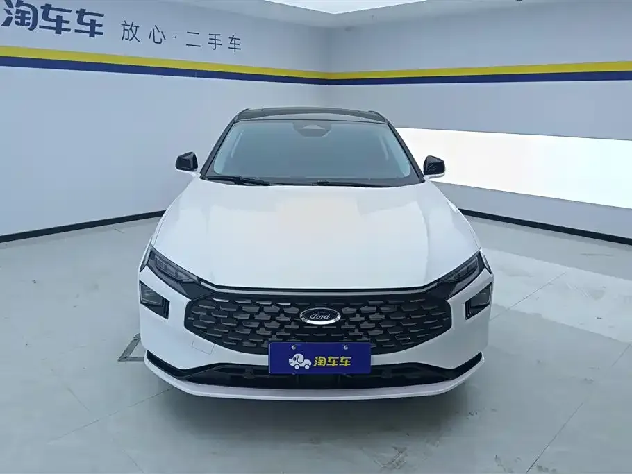 Ford Mondeo 2023 из CN, фото 2